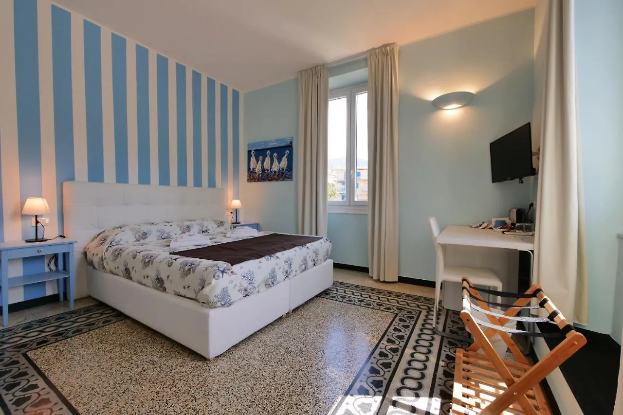 Hotel Amar Levanto